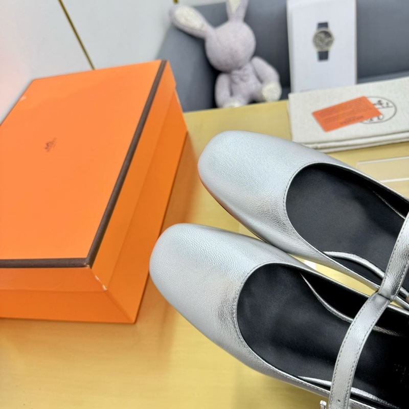 Hermes flat shoes